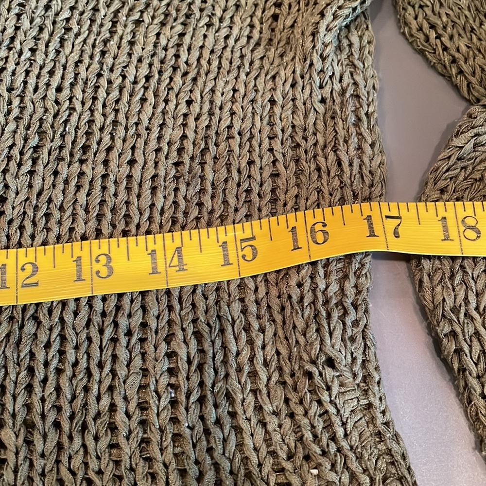 Calvin Klein Sweater - Picture 9 of 10